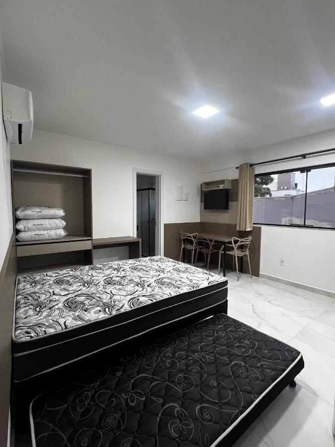 Residencial Bernardo Apartment Bombinhas Bagian luar foto