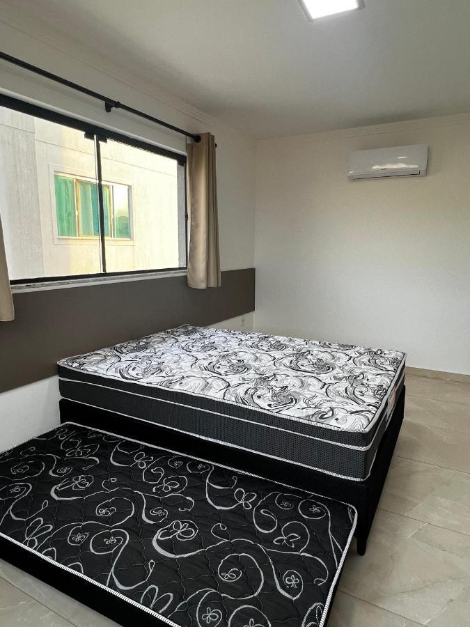 Residencial Bernardo Apartment Bombinhas Bagian luar foto
