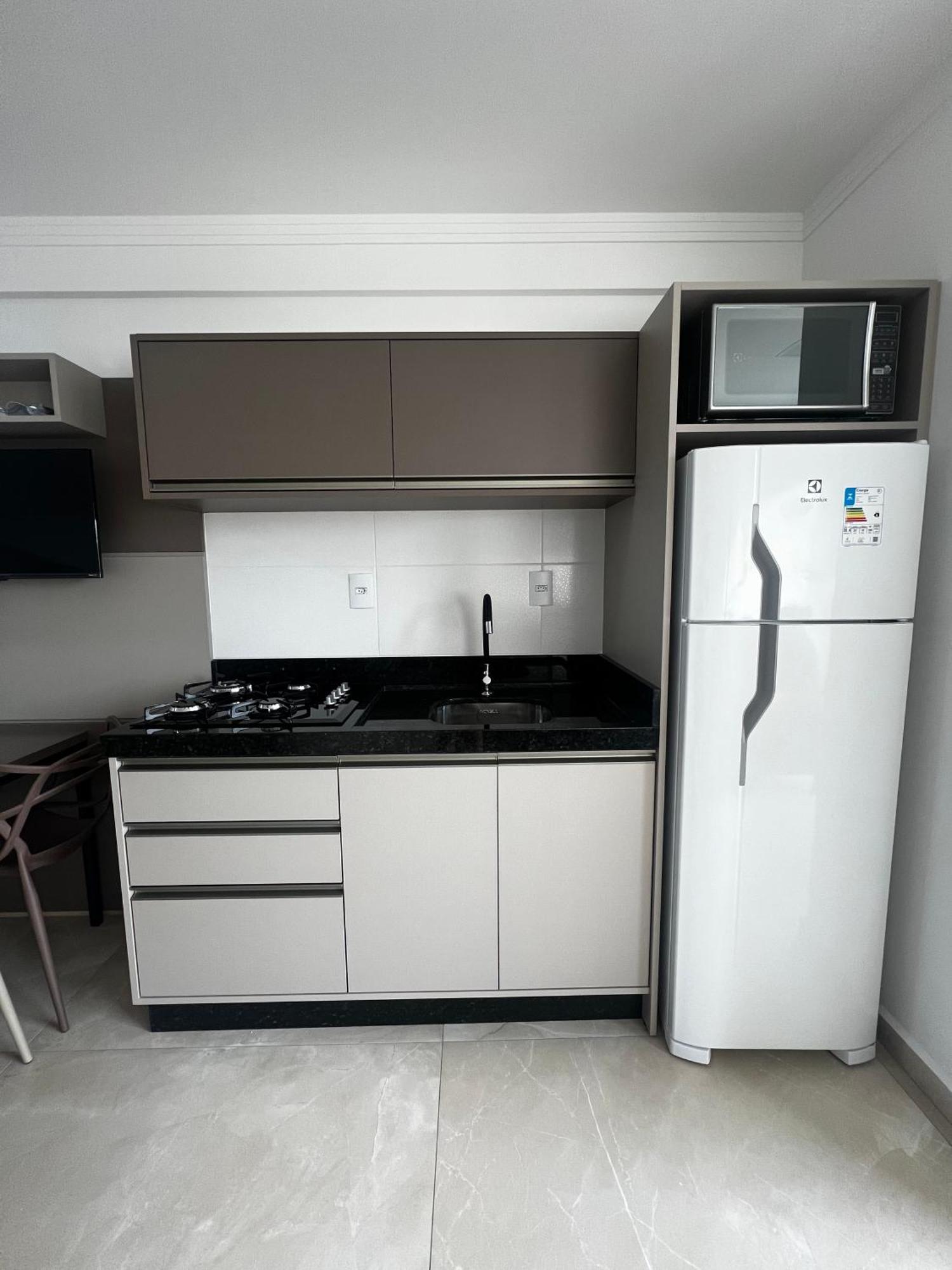 Residencial Bernardo Apartment Bombinhas Bagian luar foto